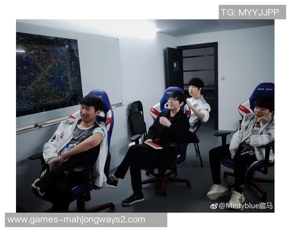 电竞实时数据分析IG状态表现高校联赛精彩点评与未来展望